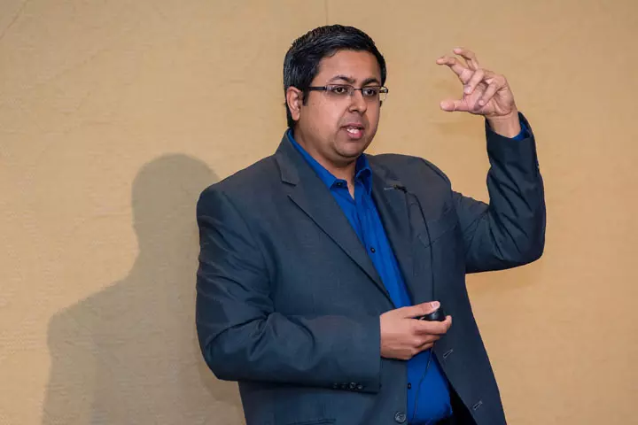 DTCC Case Study: Enterprise Reporting on Issues and Actions 